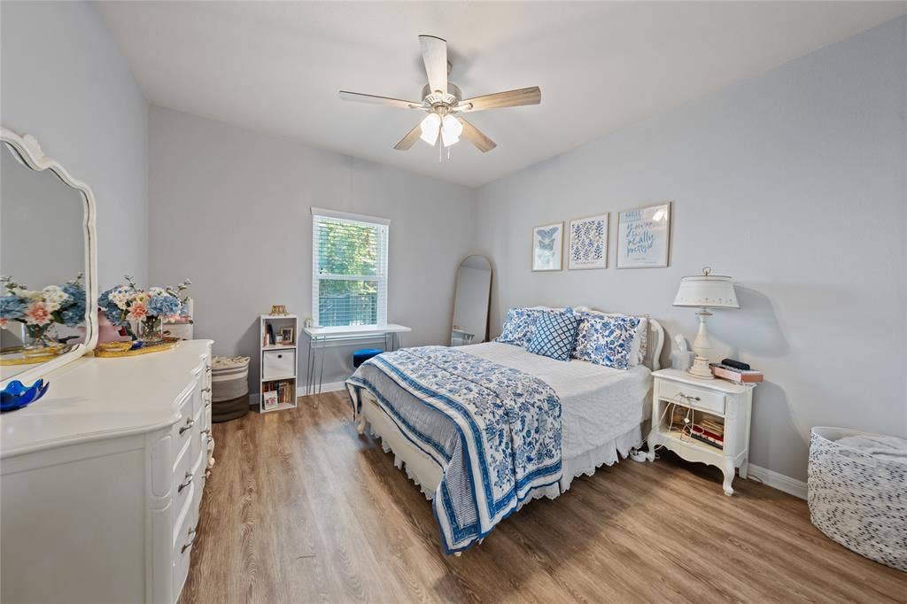 1303 James Avenue, Waco, TX 76706 1303 James Avenue, Waco, TX 76706