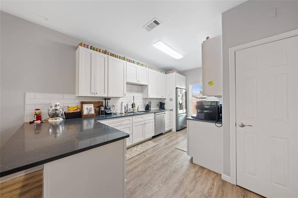 1303 James Avenue, Waco, TX 76706 1303 James Avenue, Waco, TX 76706