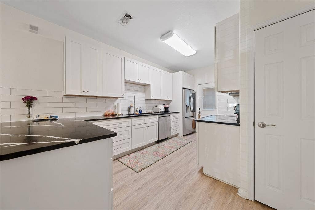 1303 James Avenue, Waco, TX 76706 1303 James Avenue, Waco, TX 76706