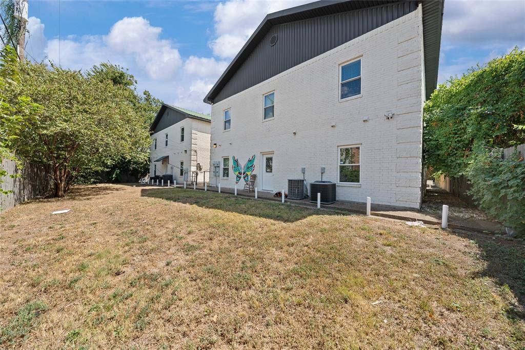 1303 James Avenue, Waco, TX 76706 1303 James Avenue, Waco, TX 76706