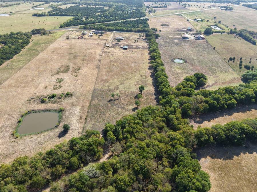 Property photo for 7580 County Road 4807, Ladonia, TX