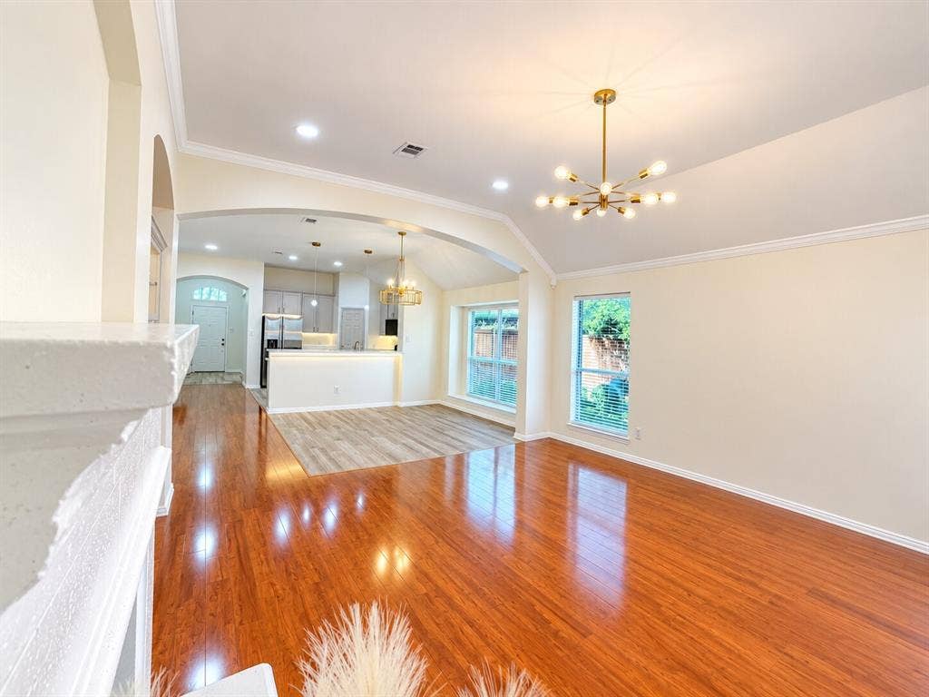 11504 Crystal Falls Drive, Fort Worth, TX 76244 11504 Crystal Falls Drive, Fort Worth, TX 76244