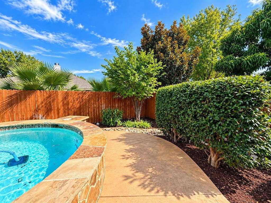11504 Crystal Falls Drive, Fort Worth, TX 76244 11504 Crystal Falls Drive, Fort Worth, TX 76244