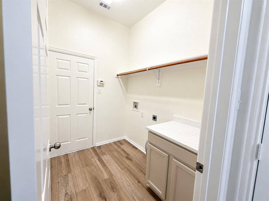 11504 Crystal Falls Drive, Fort Worth, TX 76244 11504 Crystal Falls Drive, Fort Worth, TX 76244