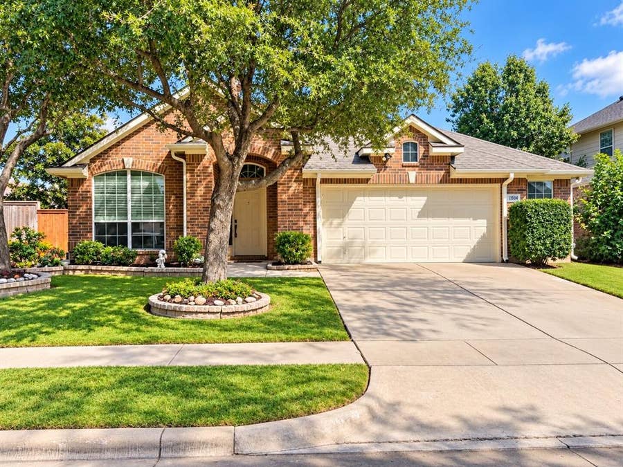 Property photo for 11504 Crystal Falls Drive, Fort Worth, TX