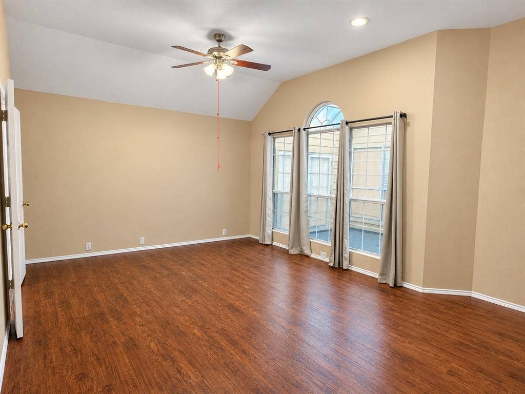 4221 Creekstone Drive, Plano, TX 75093 4221 Creekstone Drive, Plano, TX 75093