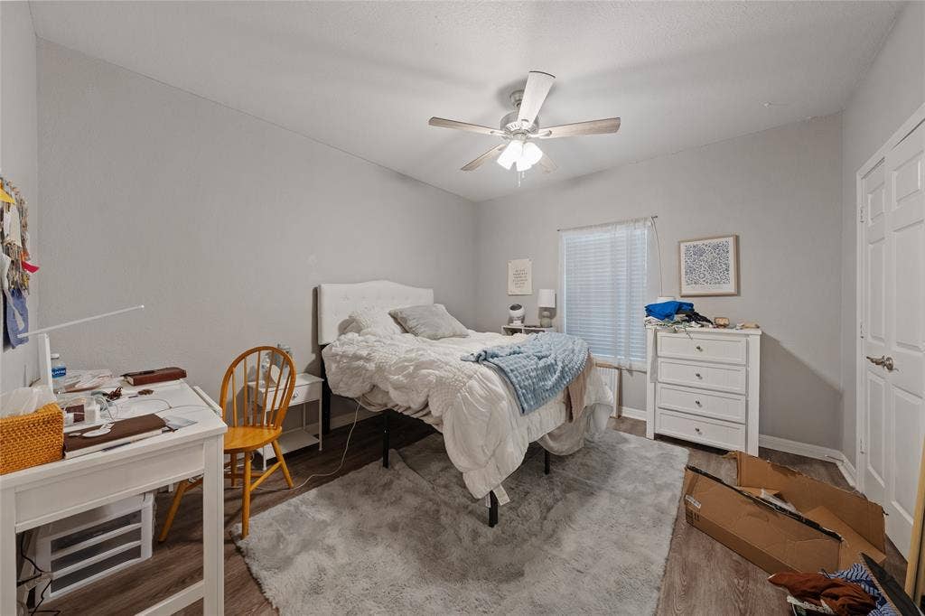 1301 James Avenue, Waco, TX 76706 1301 James Avenue, Waco, TX 76706