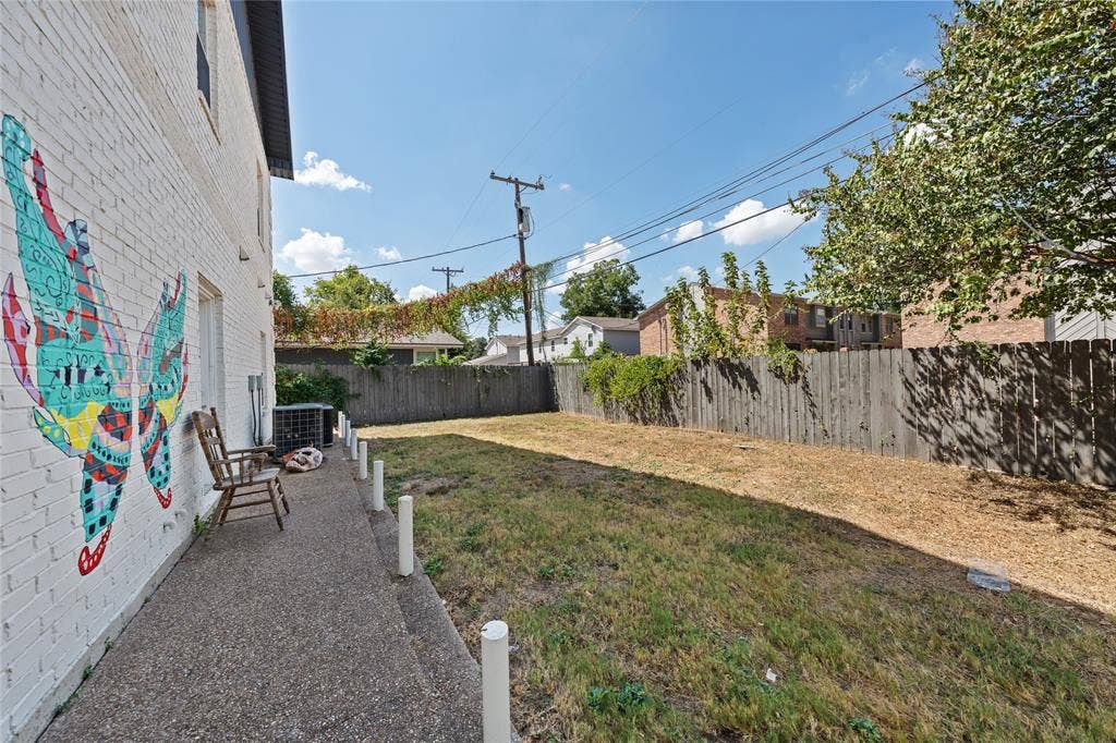 1301 James Avenue, Waco, TX 76706 1301 James Avenue, Waco, TX 76706