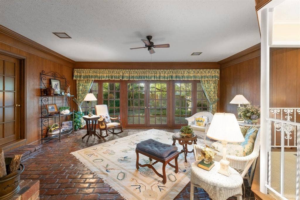6950 Midcrest Drive, Dallas, TX 75254 Sun Room with French Doors to back yard and patio area.