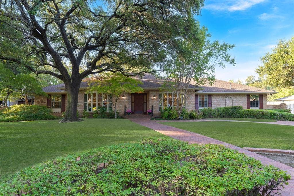 6950 Midcrest Drive, Dallas, TX 75254 6950 Midcrest Drive, Dallas, TX 75254