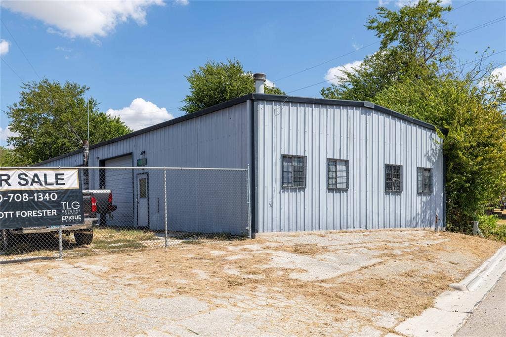 1000 E 2nd Avenue, Belton, TX 76513 1000 E 2nd Avenue, Belton, TX 76513