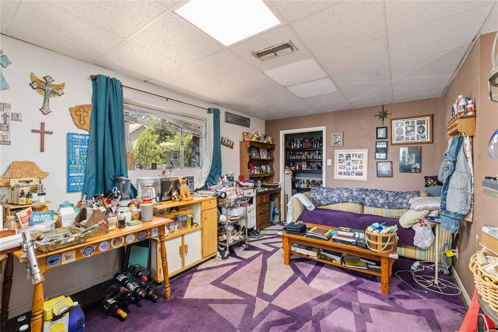 1000 E 2nd Avenue, Belton, TX 76513 1000 E 2nd Avenue, Belton, TX 76513