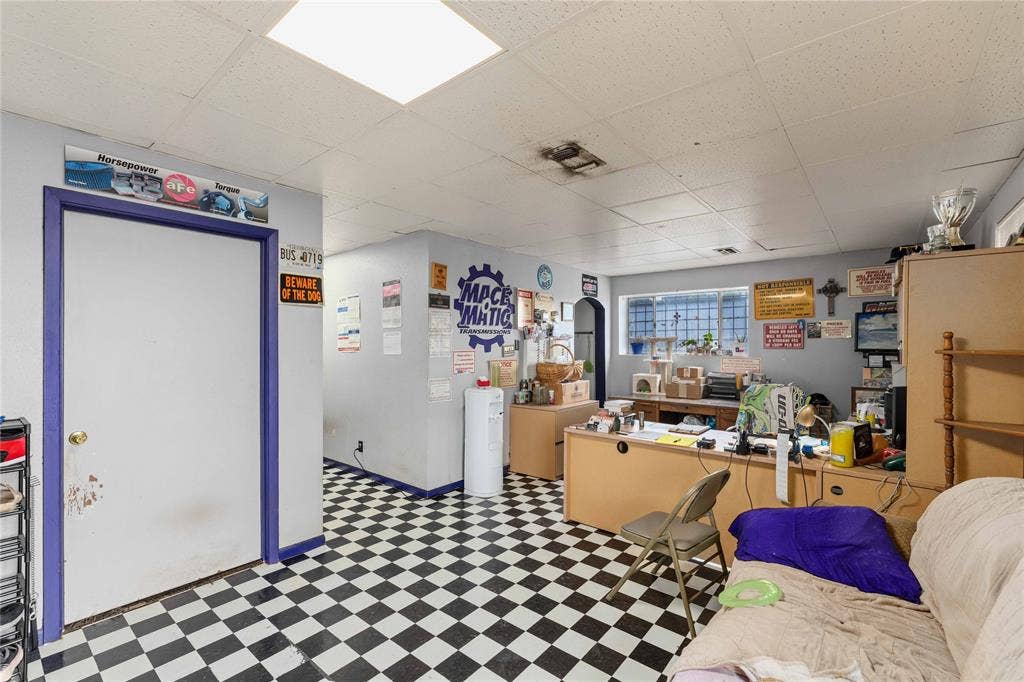 1000 E 2nd Avenue, Belton, TX 76513 1000 E 2nd Avenue, Belton, TX 76513