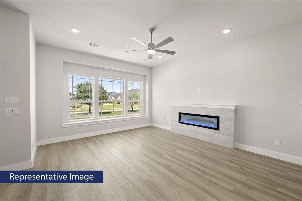 12727 Rutland Drive, Farmers Branch, TX 75234 Interior Image