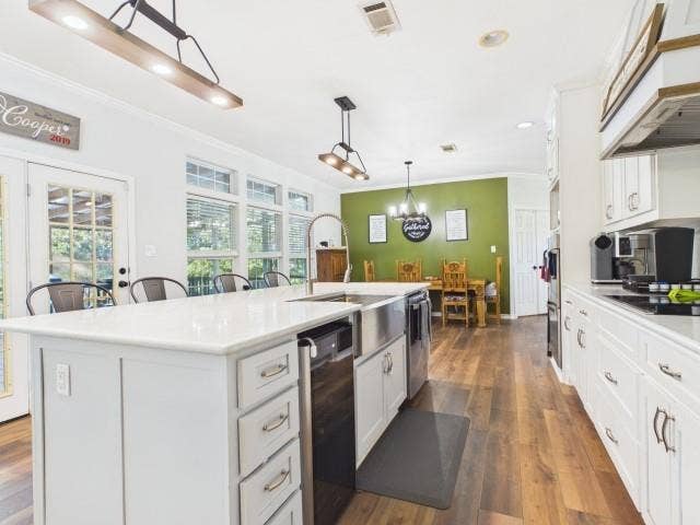 4801 CR 3923, Athens, TX 75752 4801 CR 3923, Athens, TX 75752