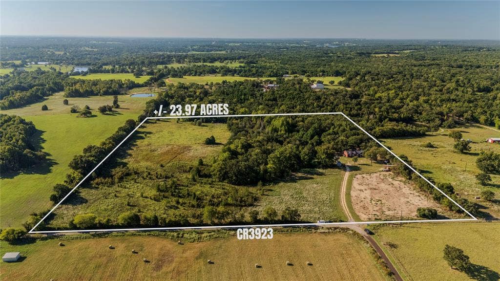 4801 CR 3923, Athens, TX 75752 4801 CR 3923, Athens, TX 75752