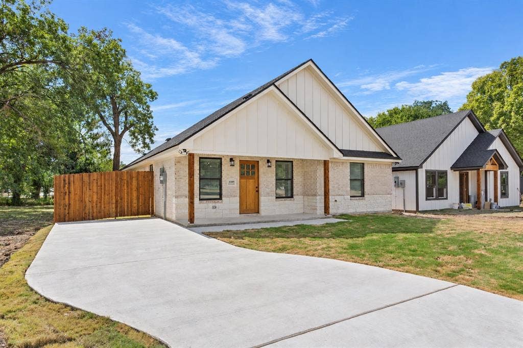 1105 Forrest Street, Waco, TX 76704 1105 Forrest Street, Waco, TX 76704
