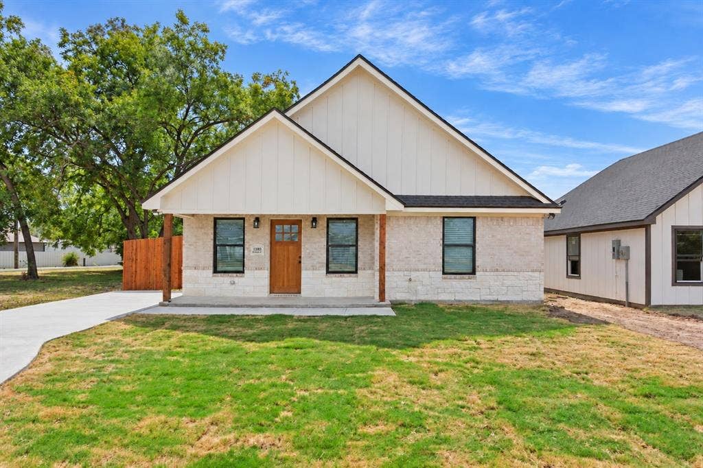 1105 Forrest Street, Waco, TX 76704 1105 Forrest Street, Waco, TX 76704
