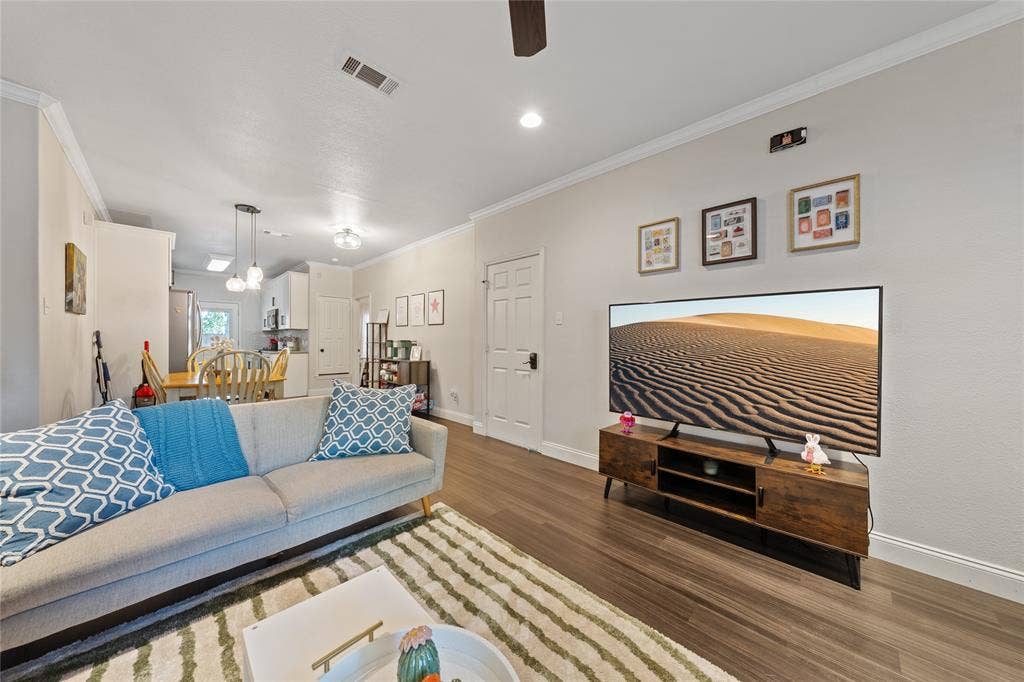 1220 Wood Avenue, Waco, TX 76706 1220 Wood Avenue, Waco, TX 76706