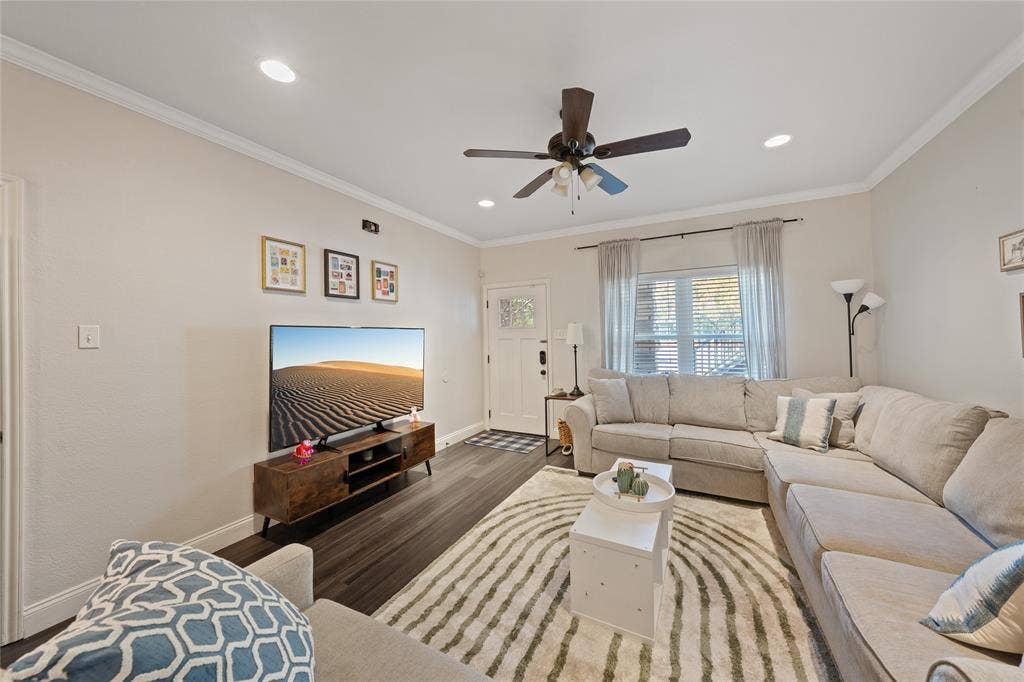 1220 Wood Avenue, Waco, TX 76706 1220 Wood Avenue, Waco, TX 76706