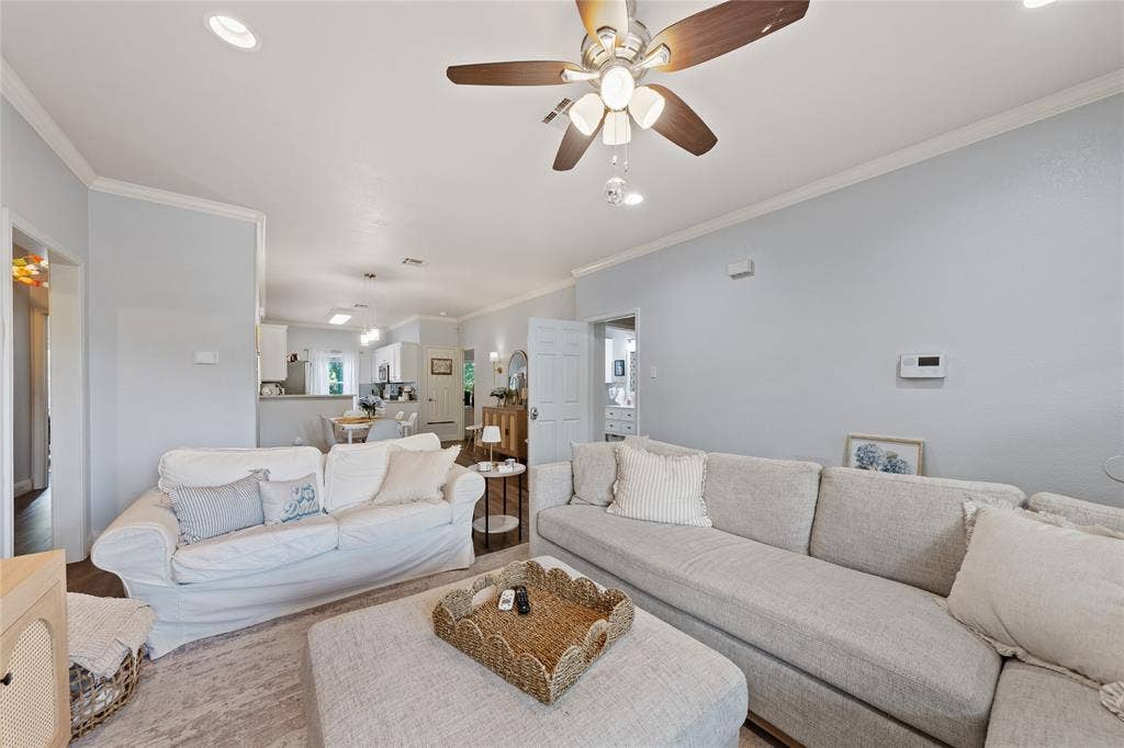 1220 Wood Avenue, Waco, TX 76706 1220 Wood Avenue, Waco, TX 76706
