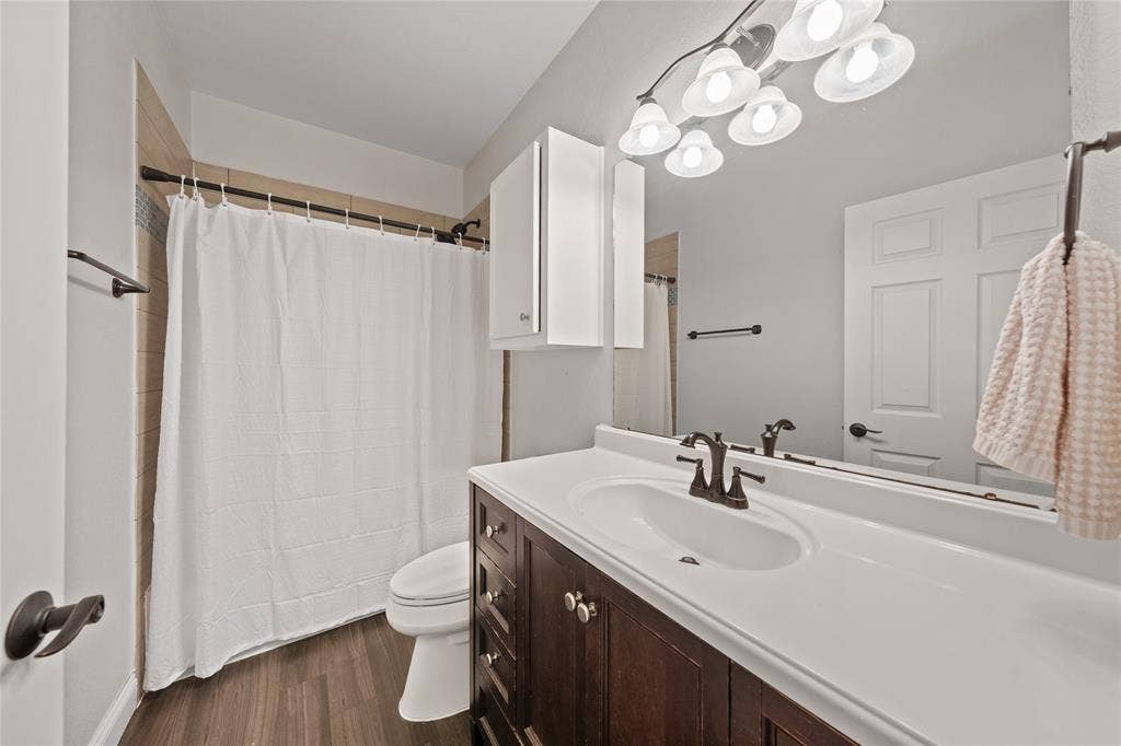 1220 Wood Avenue, Waco, TX 76706 1220 Wood Avenue, Waco, TX 76706