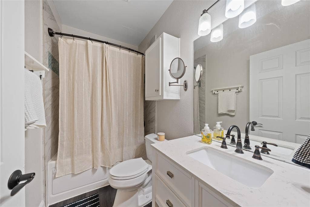 1220 Wood Avenue, Waco, TX 76706 1220 Wood Avenue, Waco, TX 76706