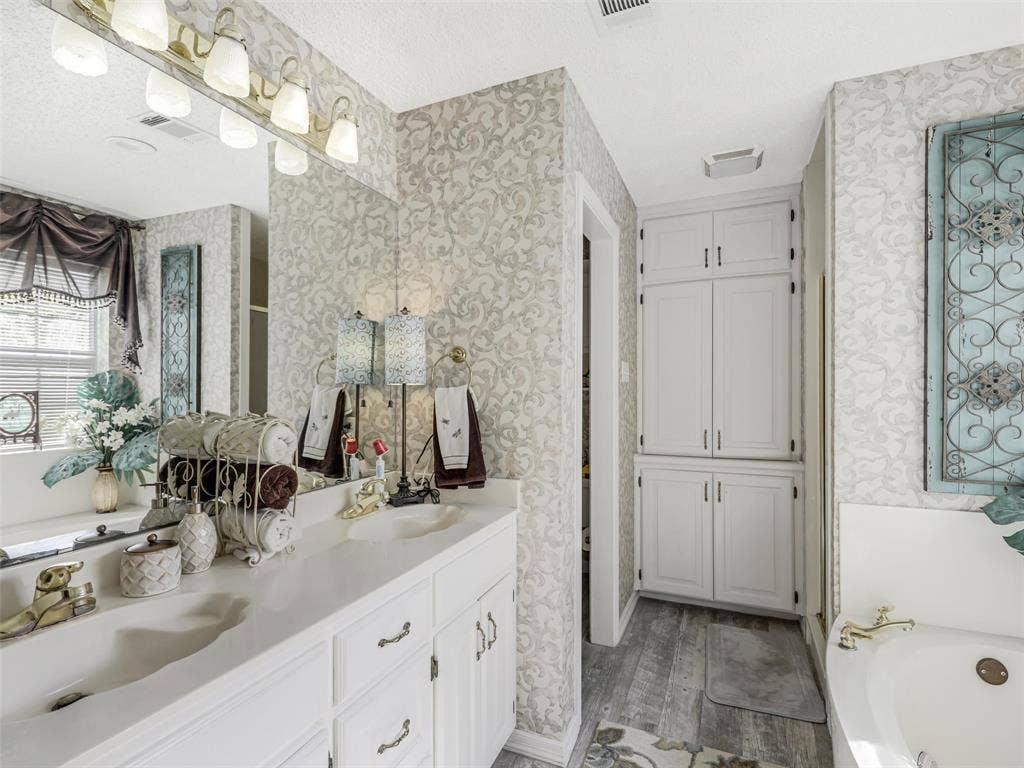 507 W White Street, Anna, TX 75409 507 W White Street, Anna, TX 75409