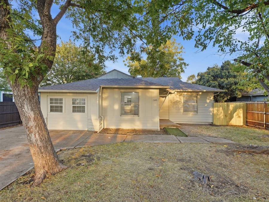 Property photo for 1520 S 3rd Street, Garland, TX