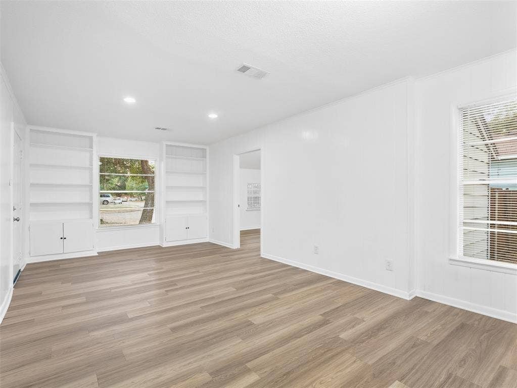 1520 S 3rd Street, Garland, TX 75040 1520 S 3rd Street, Garland, TX 75040