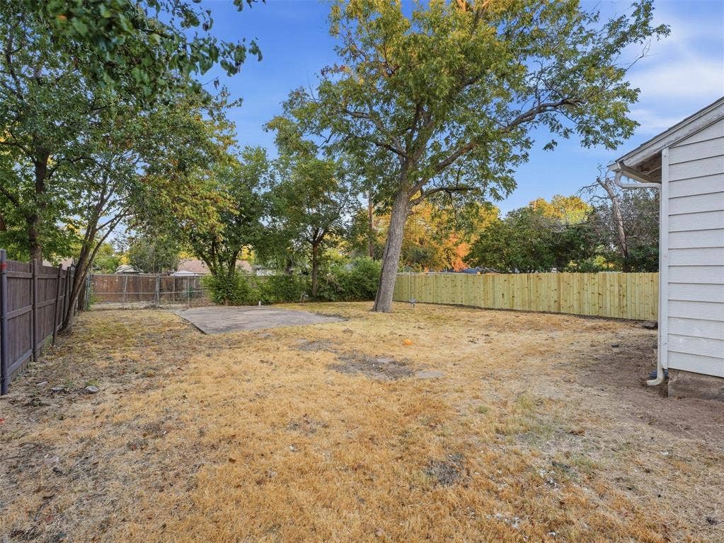 1520 S 3rd Street, Garland, TX 75040 1520 S 3rd Street, Garland, TX 75040