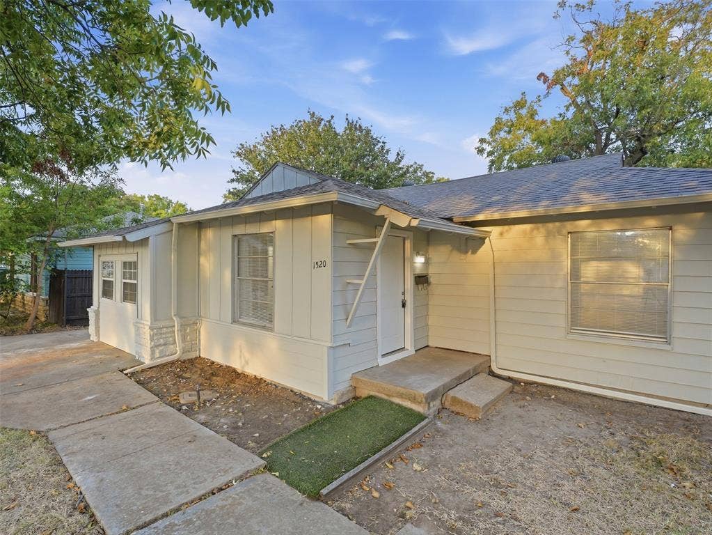 1520 S 3rd Street, Garland, TX 75040 1520 S 3rd Street, Garland, TX 75040