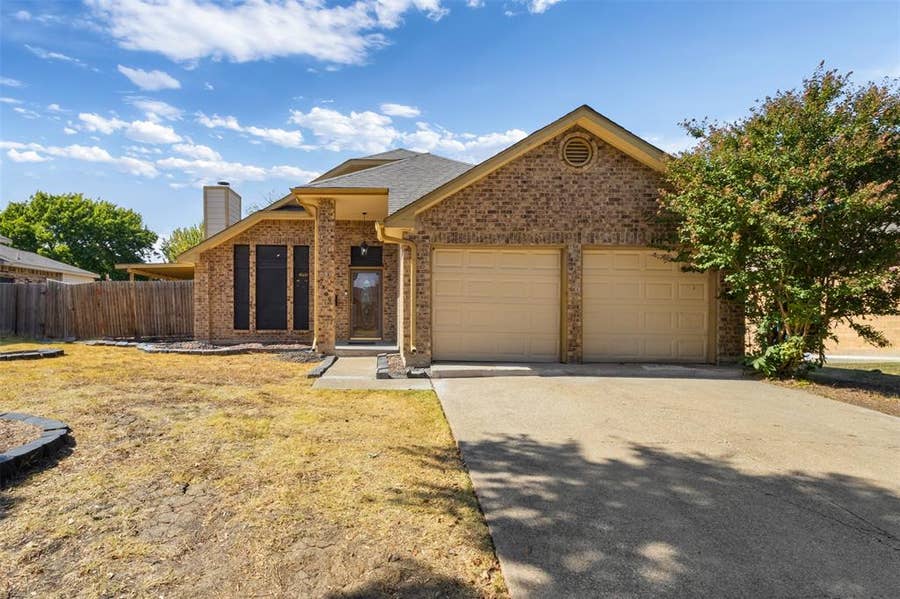 Property photo for 7809 Clairmont, Rowlett, TX
