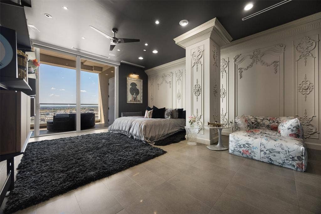 2408 Victory Park Lane, #1240, Dallas, TX 75219 2408 Victory Park Lane, #1240, Dallas, TX 75219