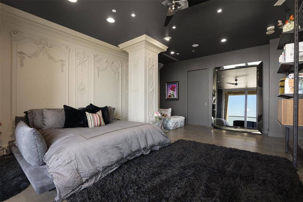 2408 Victory Park Lane, #1240, Dallas, TX 75219 2408 Victory Park Lane, #1240, Dallas, TX 75219