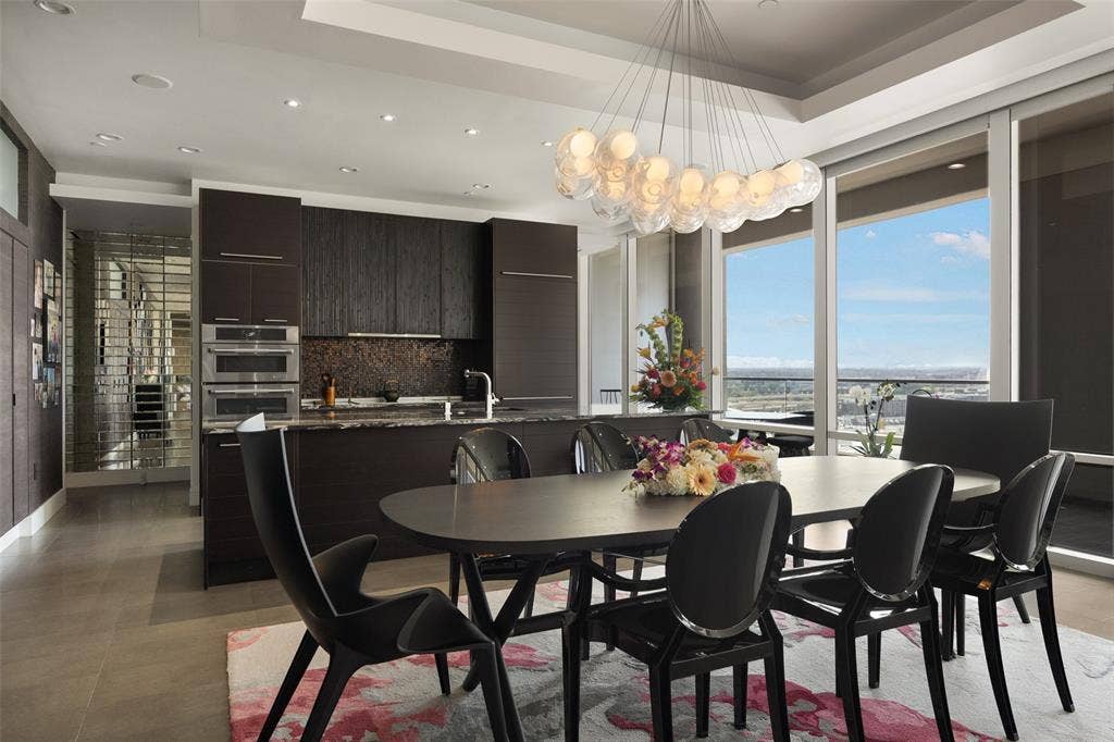 2408 Victory Park Lane, #1240, Dallas, TX 75219 2408 Victory Park Lane, #1240, Dallas, TX 75219