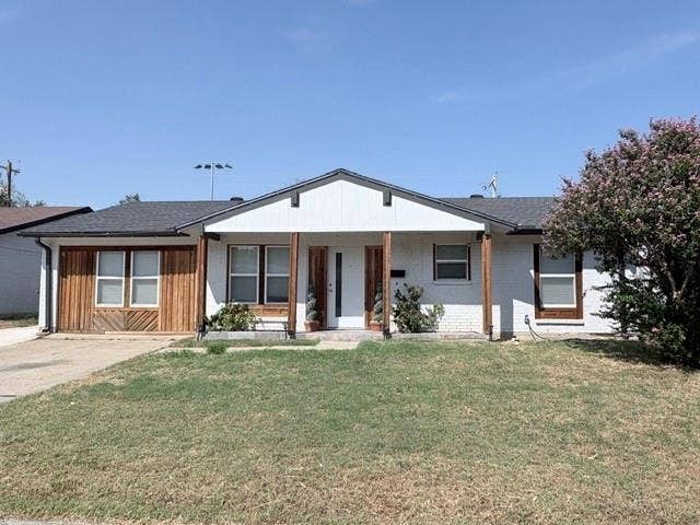 Property photo for 701 Sweetbriar, Lewisville, TX