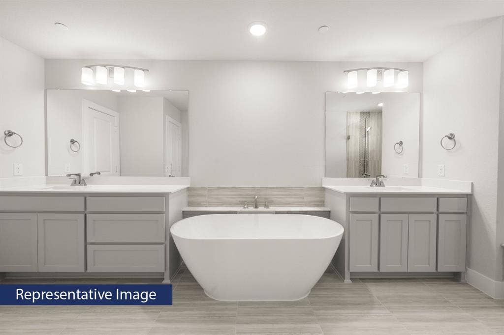 12732 Rutland Drive, Farmers Branch, TX 75234 Interior Image