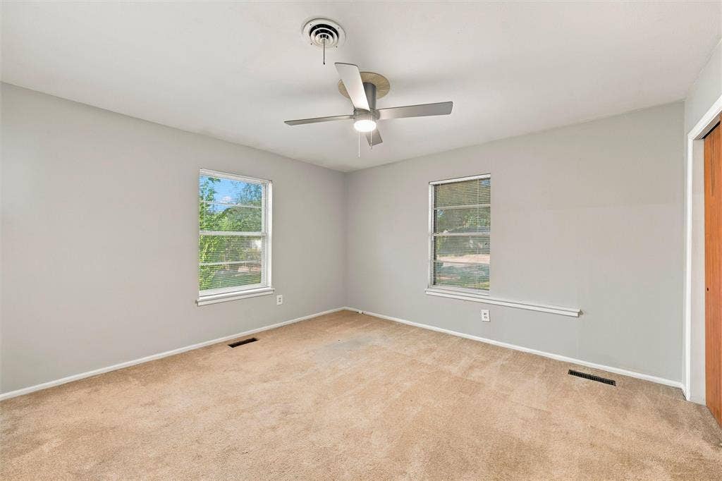 2113 La Porte, Waco, TX 76710 2113 La Porte, Waco, TX 76710