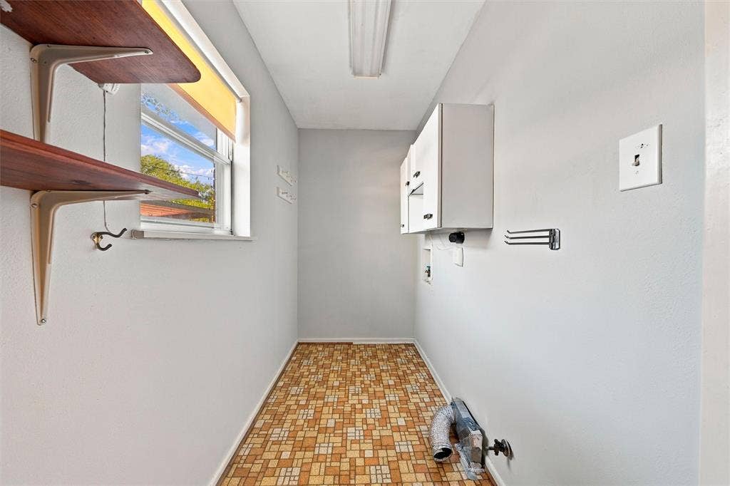 2113 La Porte, Waco, TX 76710 2113 La Porte, Waco, TX 76710