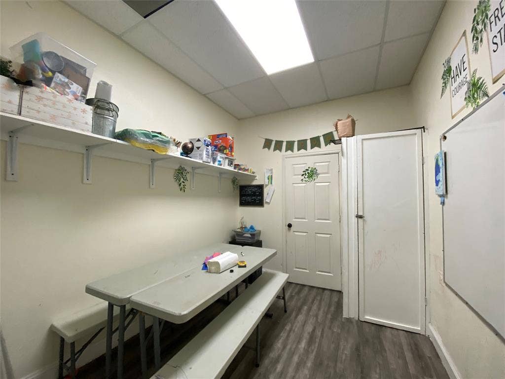 7041 Military Parkway, Dallas, TX 75227 7041 Military Parkway, Dallas, TX 75227
