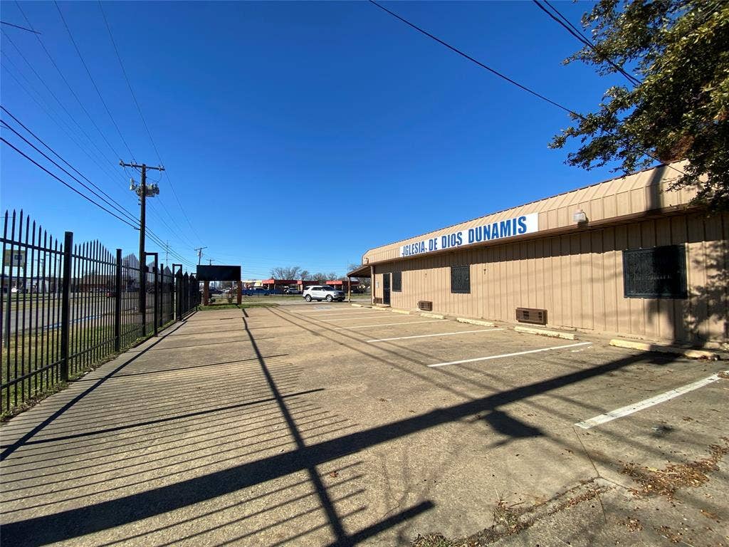 7041 Military Parkway, Dallas, TX 75227 View of street