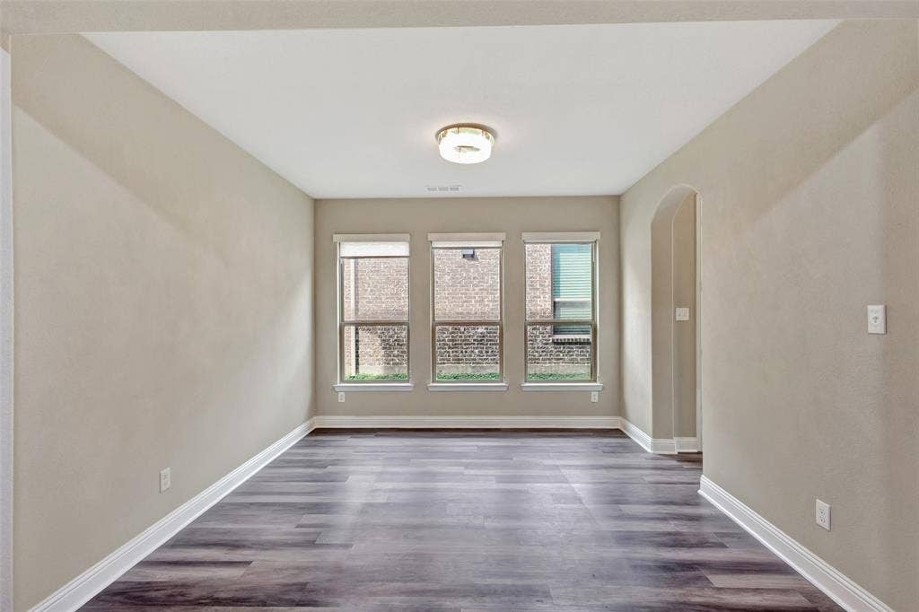 401 Mossy Rock Drive, McKinney, TX 75071