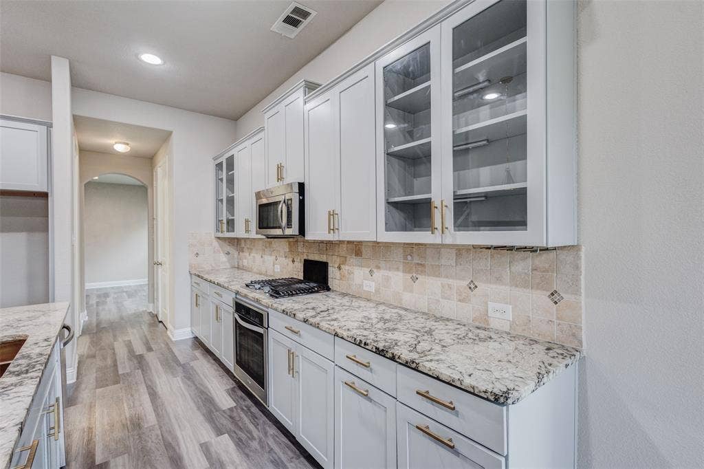 401 Mossy Rock Drive, McKinney, TX 75071