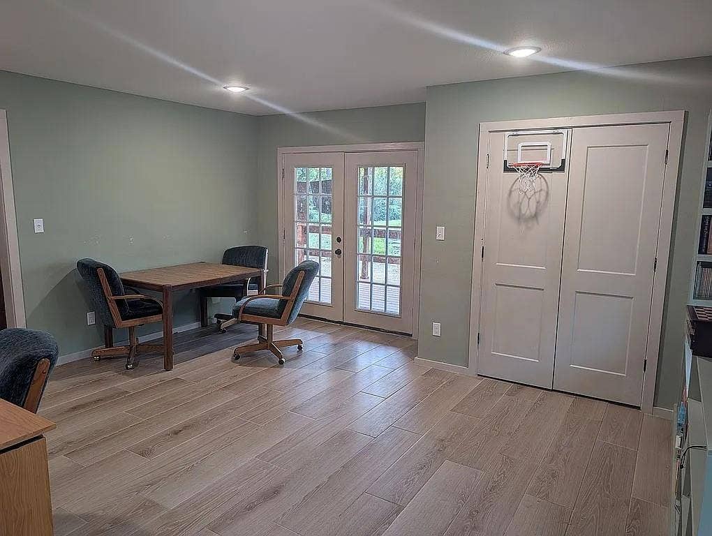 13560 County Road 468, Tyler, TX 75704 13560 County Road 468, Tyler, TX 75704