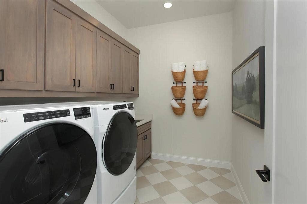 3000 Creek Meadow Lane, Northlake, TX 76226 The Grandview Laundry Room