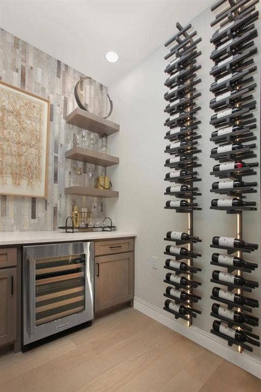 3000 Creek Meadow Lane, Northlake, TX 76226 The Grandview Wine Bar