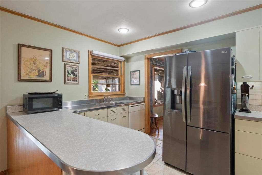 708 S Palestine Street, Athens, TX 75751 708 S Palestine Street, Athens, TX 75751
