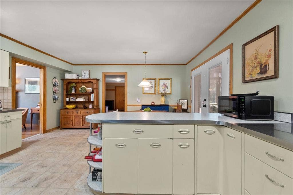 708 S Palestine Street, Athens, TX 75751 708 S Palestine Street, Athens, TX 75751