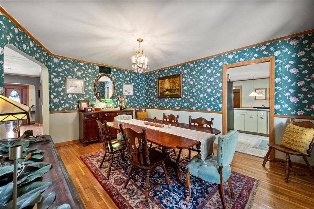 708 S Palestine Street, Athens, TX 75751 708 S Palestine Street, Athens, TX 75751